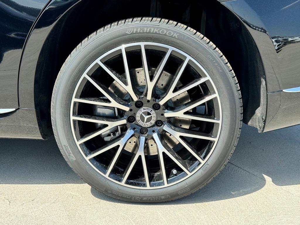 new 2024 Mercedes-Benz S-Class car, priced at $151,305