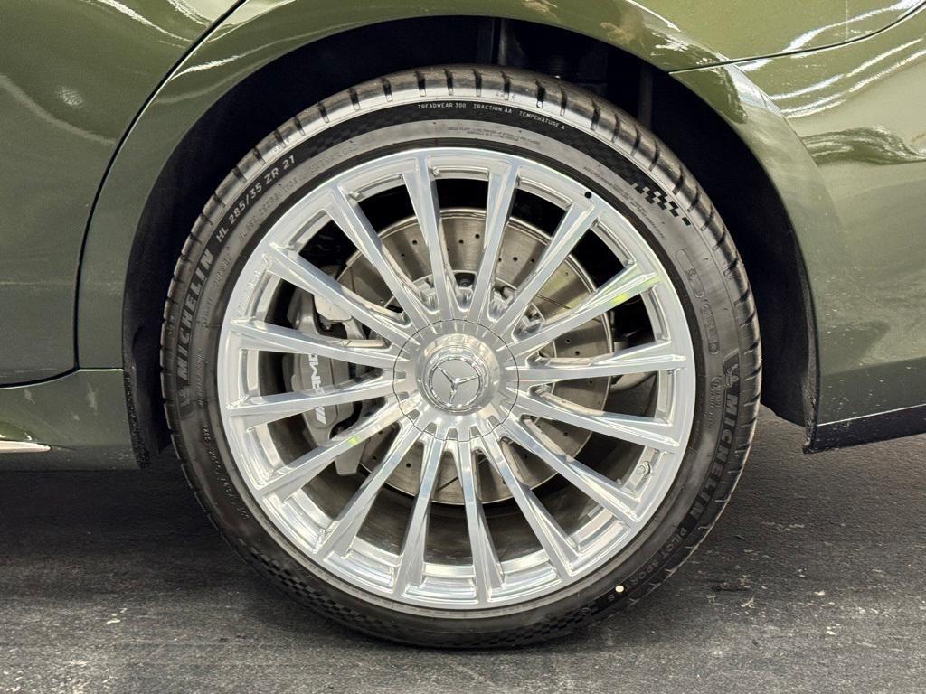 new 2025 Mercedes-Benz AMG S 63 E car, priced at $209,895