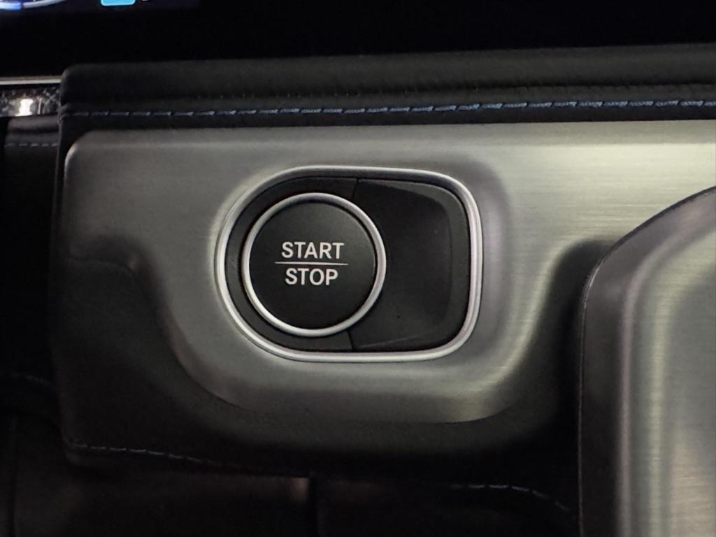 new 2025 Mercedes-Benz G-Class car, priced at $188,775