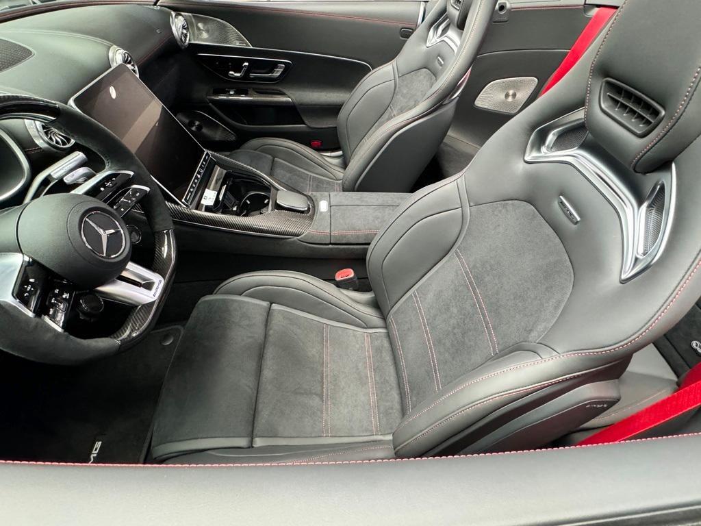 new 2024 Mercedes-Benz AMG SL 63 car, priced at $284,044