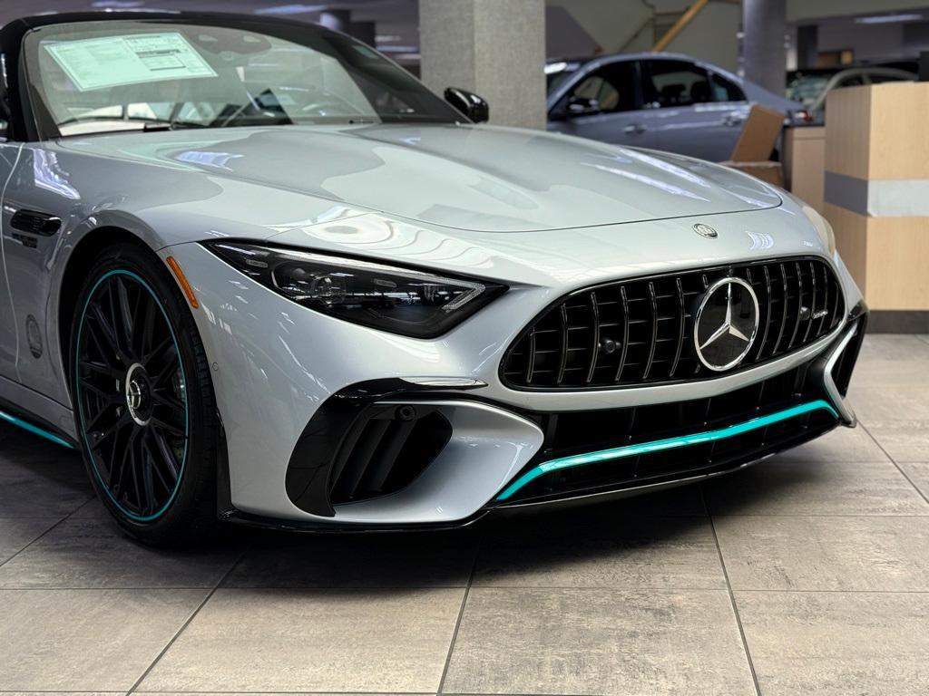 new 2024 Mercedes-Benz AMG SL 63 car, priced at $284,044