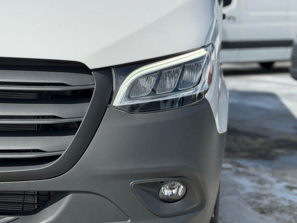 new 2025 Mercedes-Benz Sprinter 2500 car, priced at $74,992