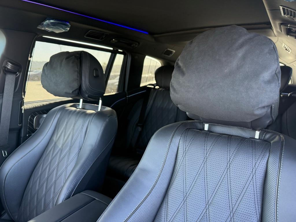 new 2026 Mercedes-Benz Maybach GLS 600 car, priced at $209,605
