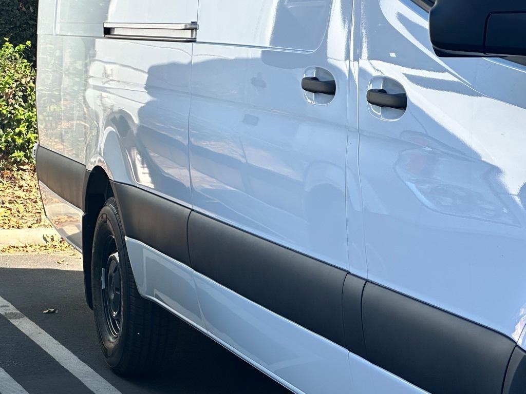 new 2025 Mercedes-Benz Sprinter 2500 car, priced at $73,814