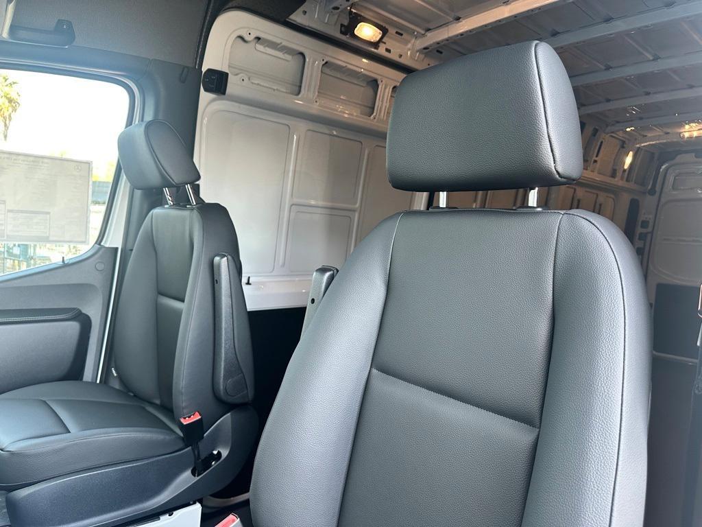 new 2025 Mercedes-Benz Sprinter 2500 car, priced at $73,814