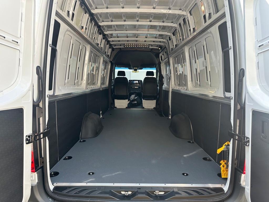 new 2025 Mercedes-Benz Sprinter 2500 car, priced at $73,814
