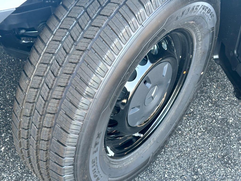 new 2025 Mercedes-Benz Sprinter 2500 car, priced at $73,814