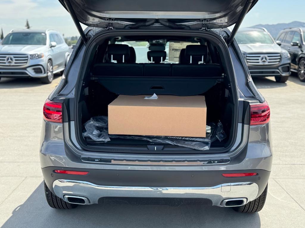 new 2026 Mercedes-Benz GLB 250 car, priced at $50,740