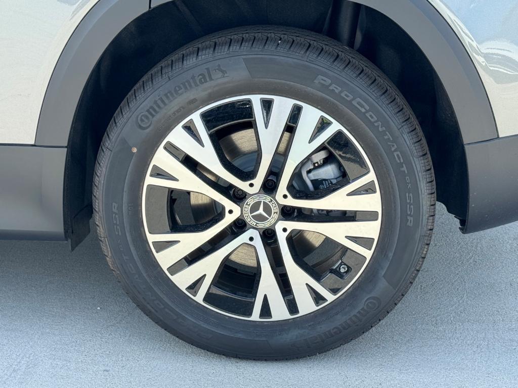 new 2026 Mercedes-Benz GLB 250 car, priced at $50,740