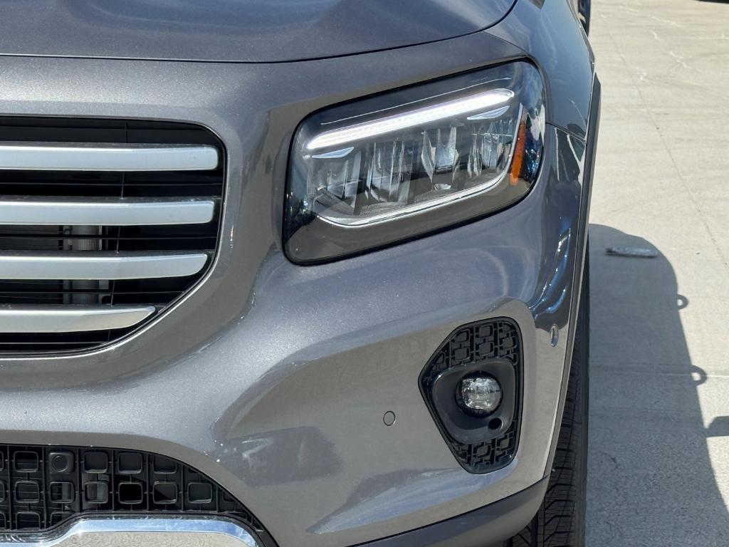 new 2026 Mercedes-Benz GLB 250 car, priced at $50,740