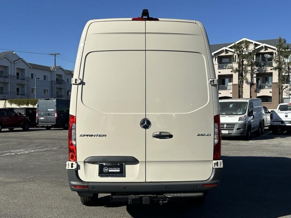new 2025 Mercedes-Benz Sprinter 2500 car, priced at $83,209