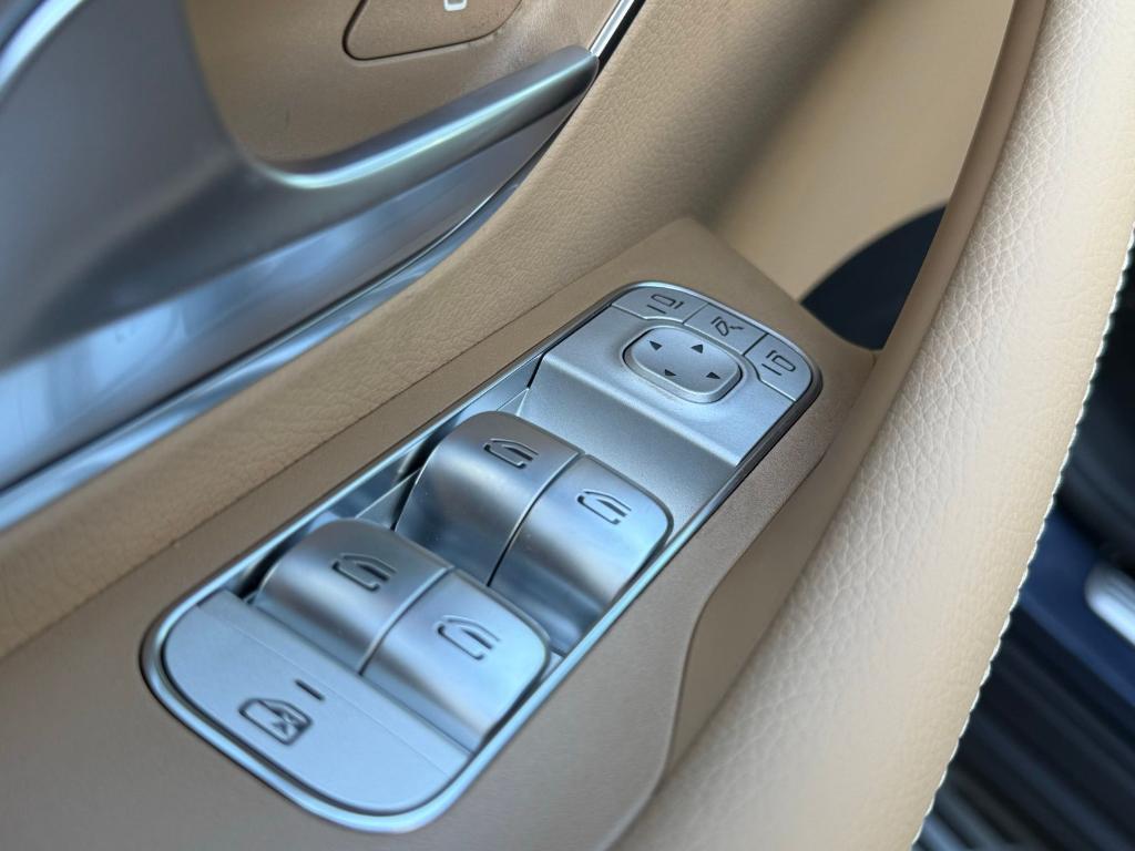 new 2026 Mercedes-Benz GLE 580 car, priced at $94,450