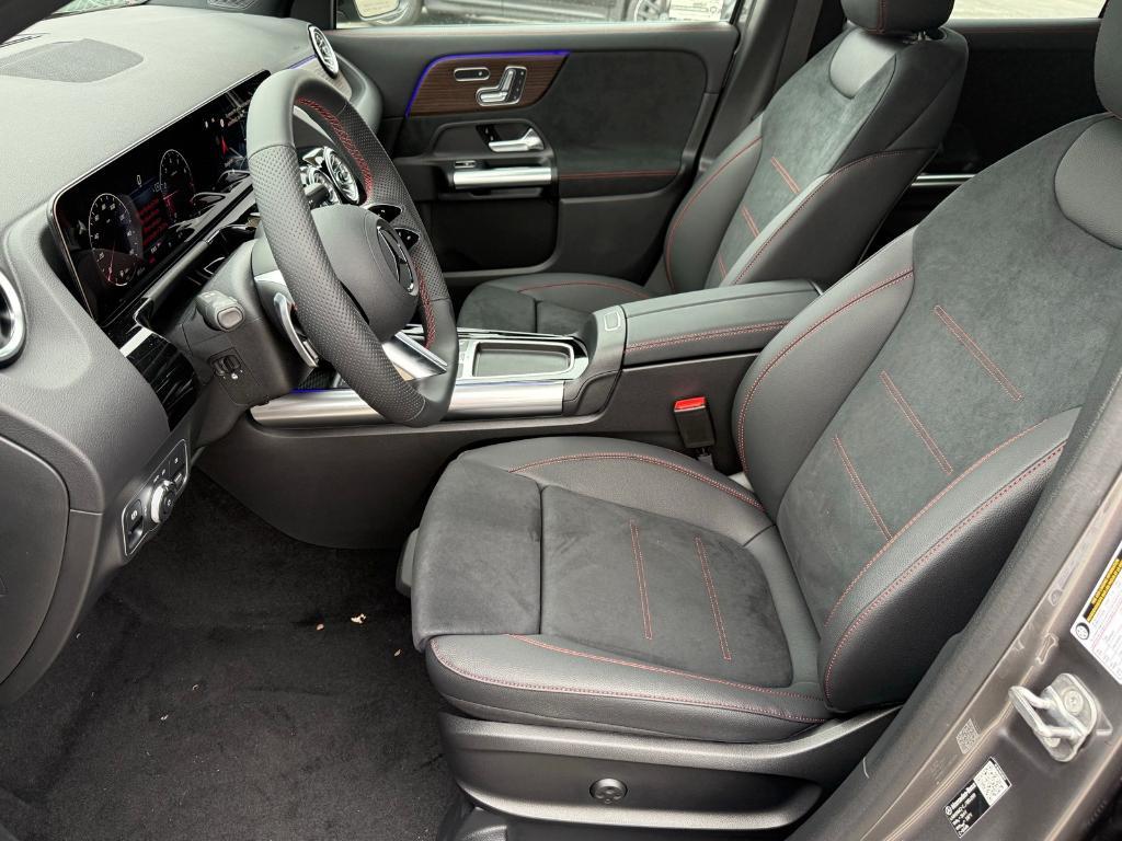 new 2026 Mercedes-Benz GLA 250 car, priced at $54,520