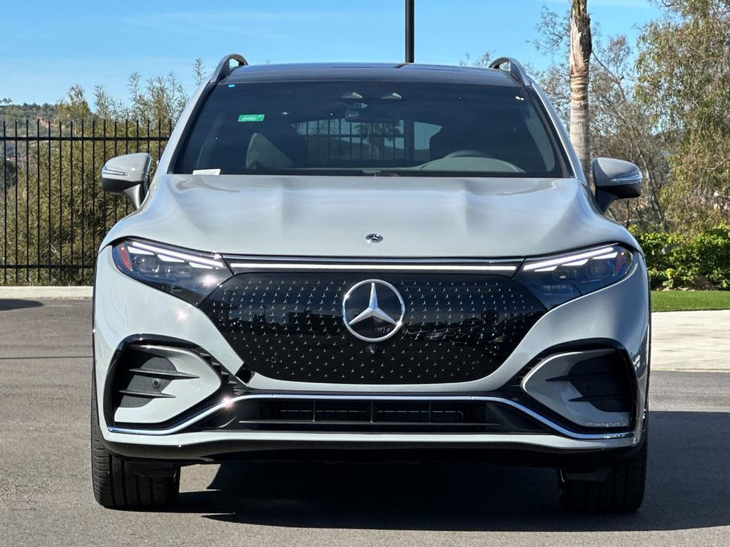 new 2026 Mercedes-Benz EQS 400 car, priced at $100,815