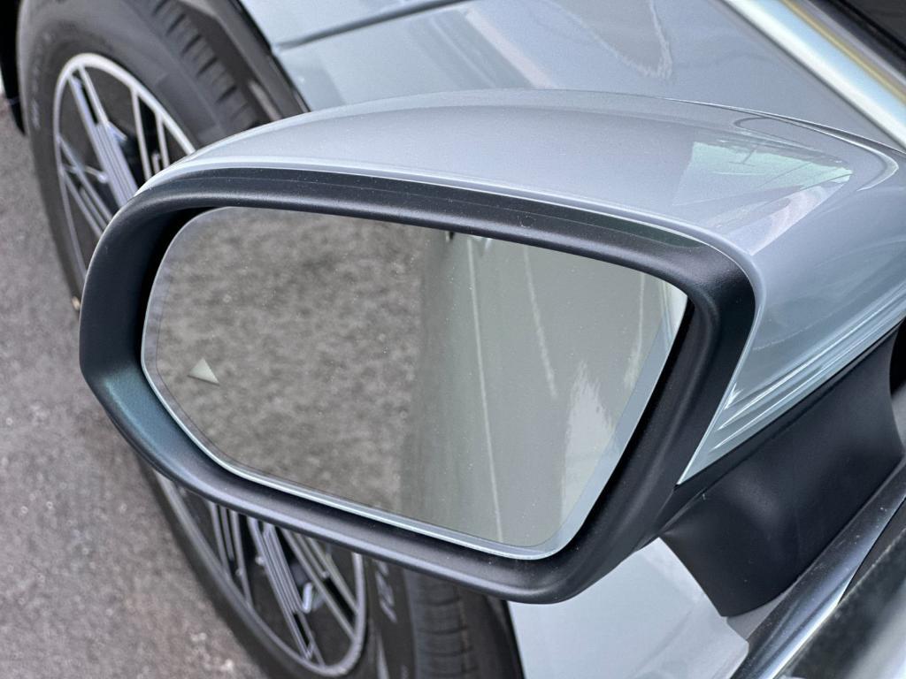 new 2026 Mercedes-Benz EQS 400 car, priced at $100,815