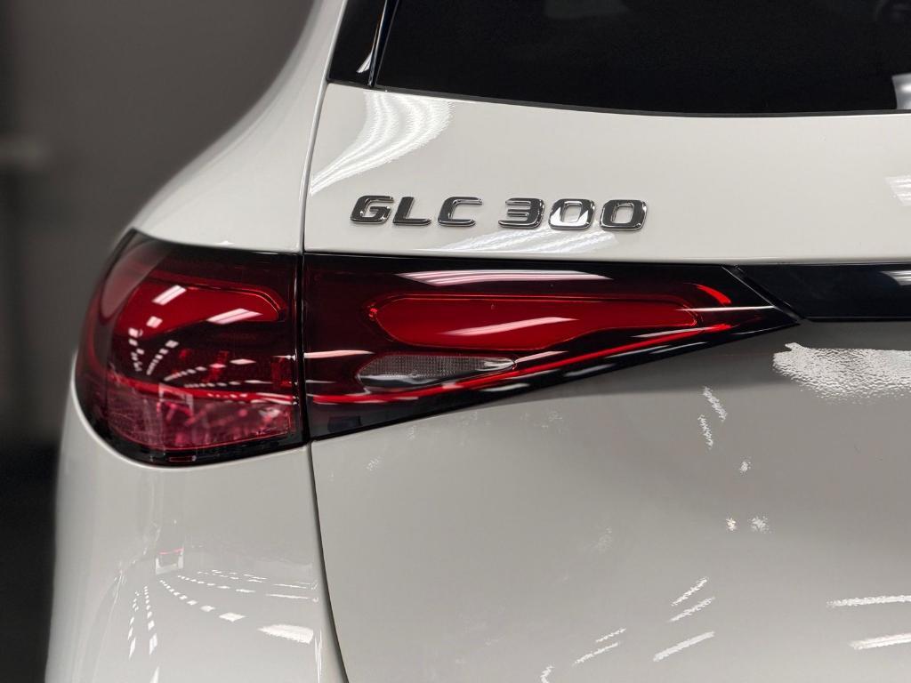 used 2025 Mercedes-Benz GLC 300 car, priced at $43,081