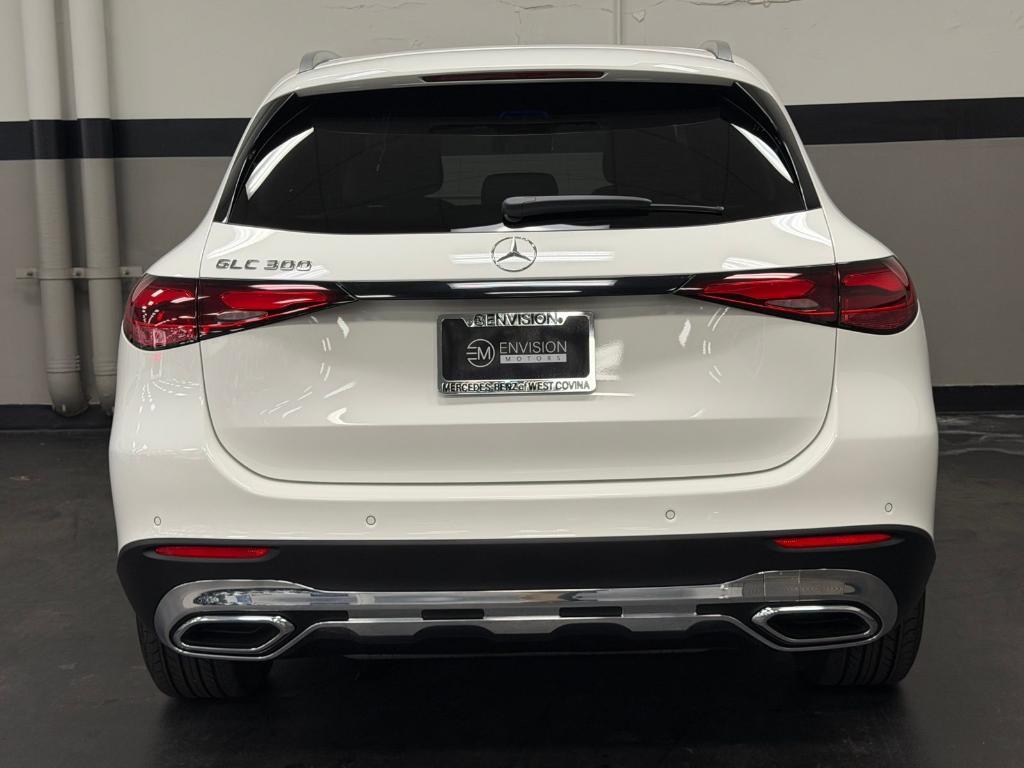 used 2025 Mercedes-Benz GLC 300 car, priced at $43,081