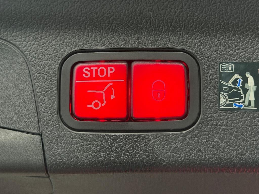 used 2025 Mercedes-Benz GLE 350 car, priced at $57,914