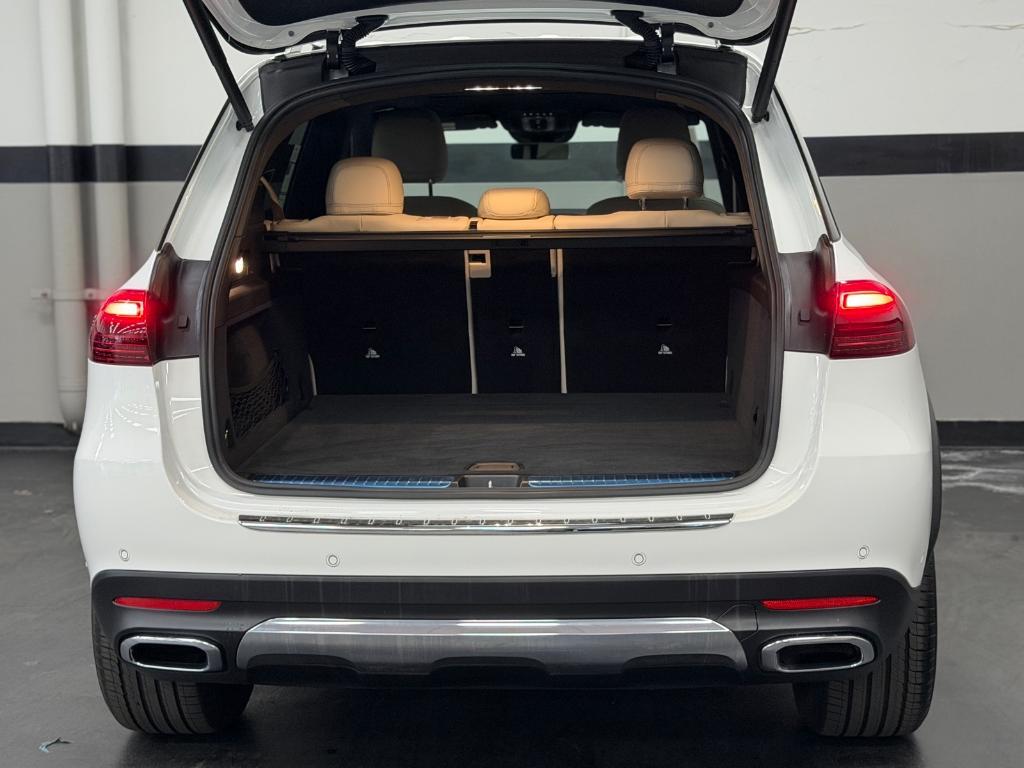 used 2025 Mercedes-Benz GLE 350 car, priced at $57,914