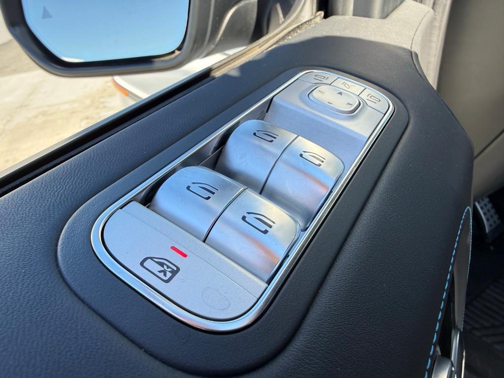 new 2025 Mercedes-Benz G-Class car, priced at $183,350