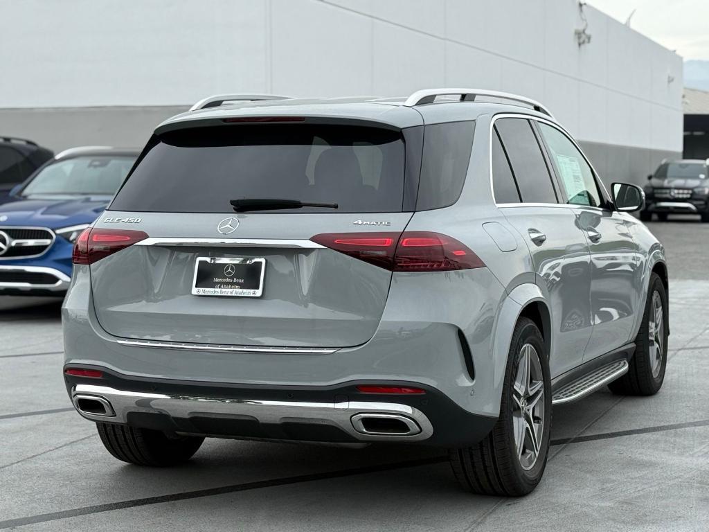 new 2026 Mercedes-Benz GLE 450 car, priced at $80,404