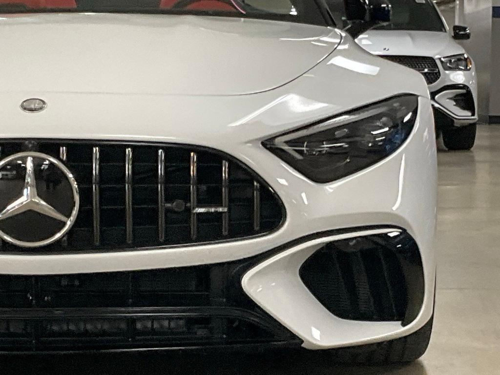 new 2025 Mercedes-Benz AMG SL 55 car, priced at $171,190