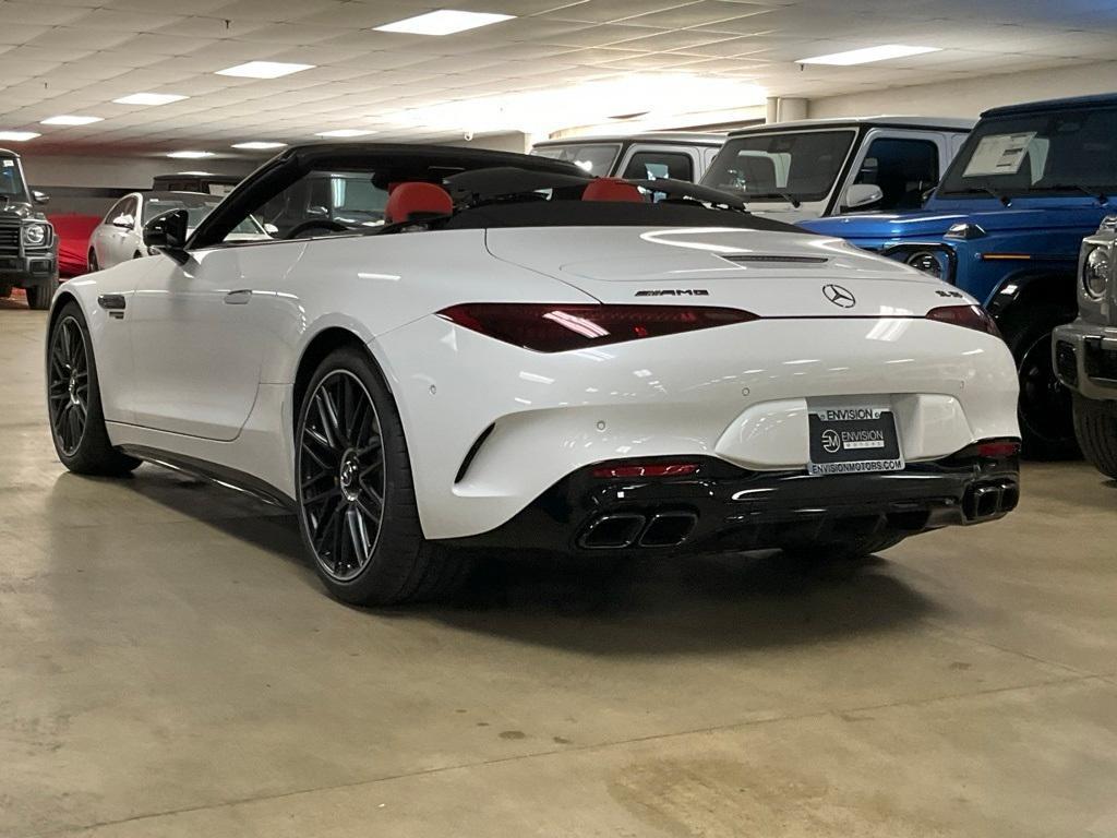 new 2025 Mercedes-Benz AMG SL 55 car, priced at $171,190