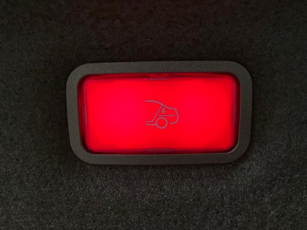 new 2025 Mercedes-Benz AMG SL 55 car, priced at $171,190