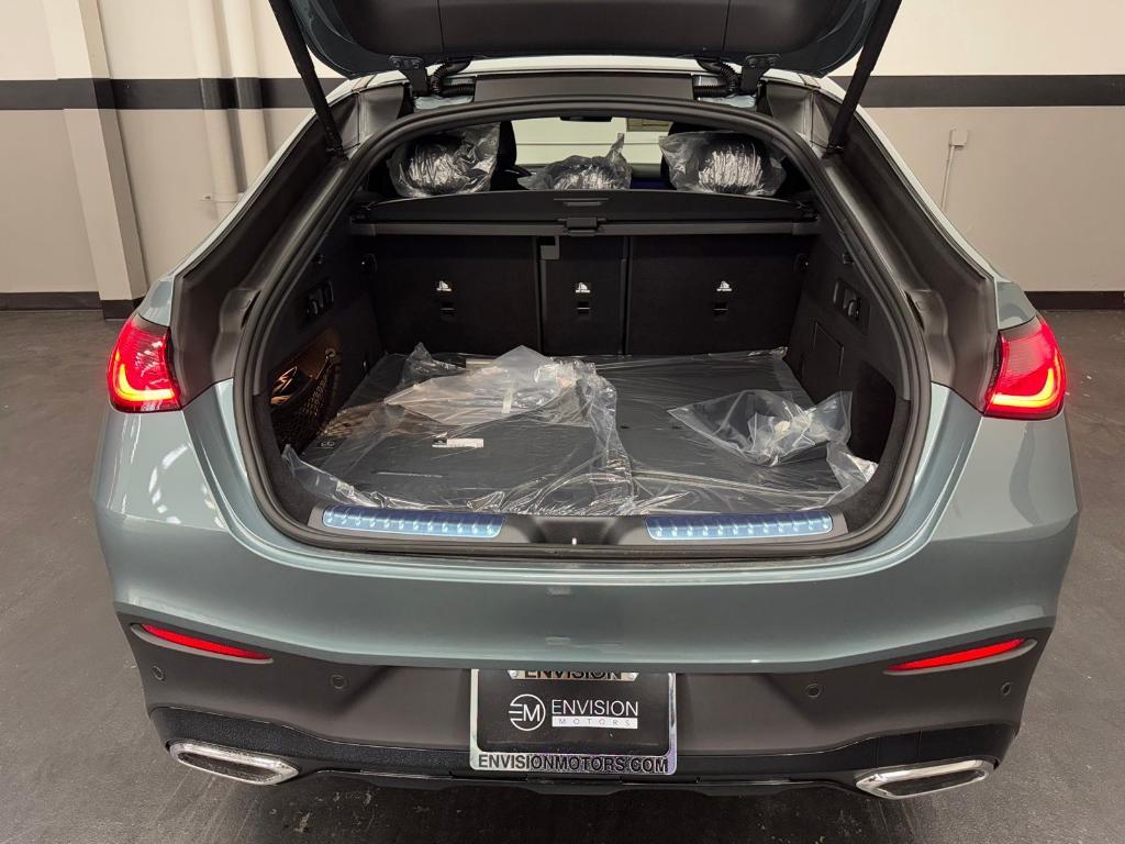 new 2026 Mercedes-Benz GLC 300 car, priced at $70,615