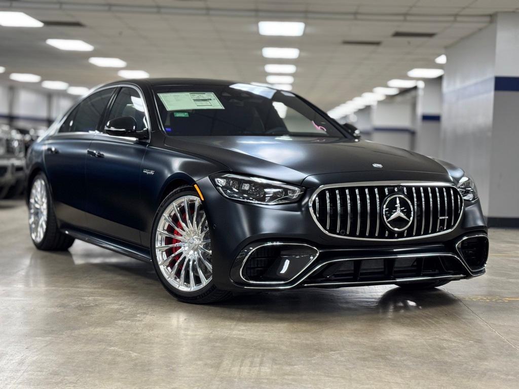 new 2025 Mercedes-Benz AMG S 63 E car, priced at $231,675