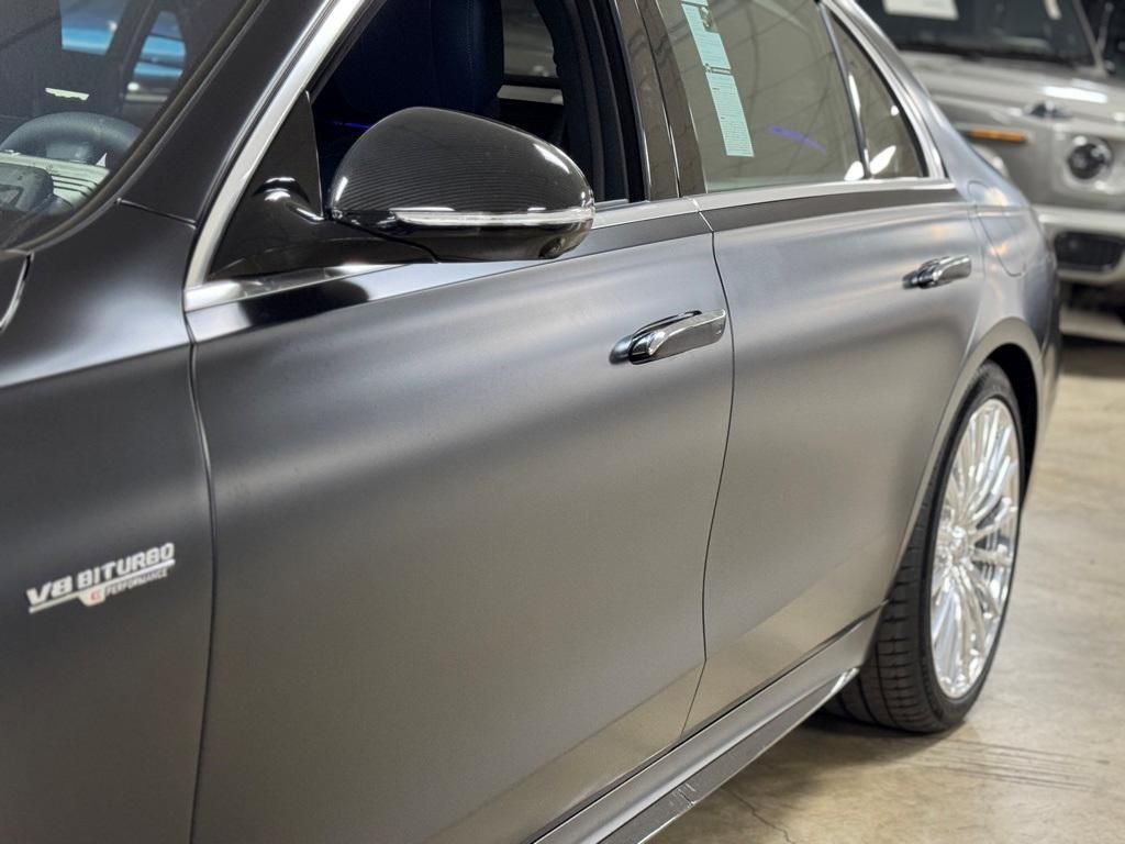 new 2025 Mercedes-Benz AMG S 63 E car, priced at $231,675
