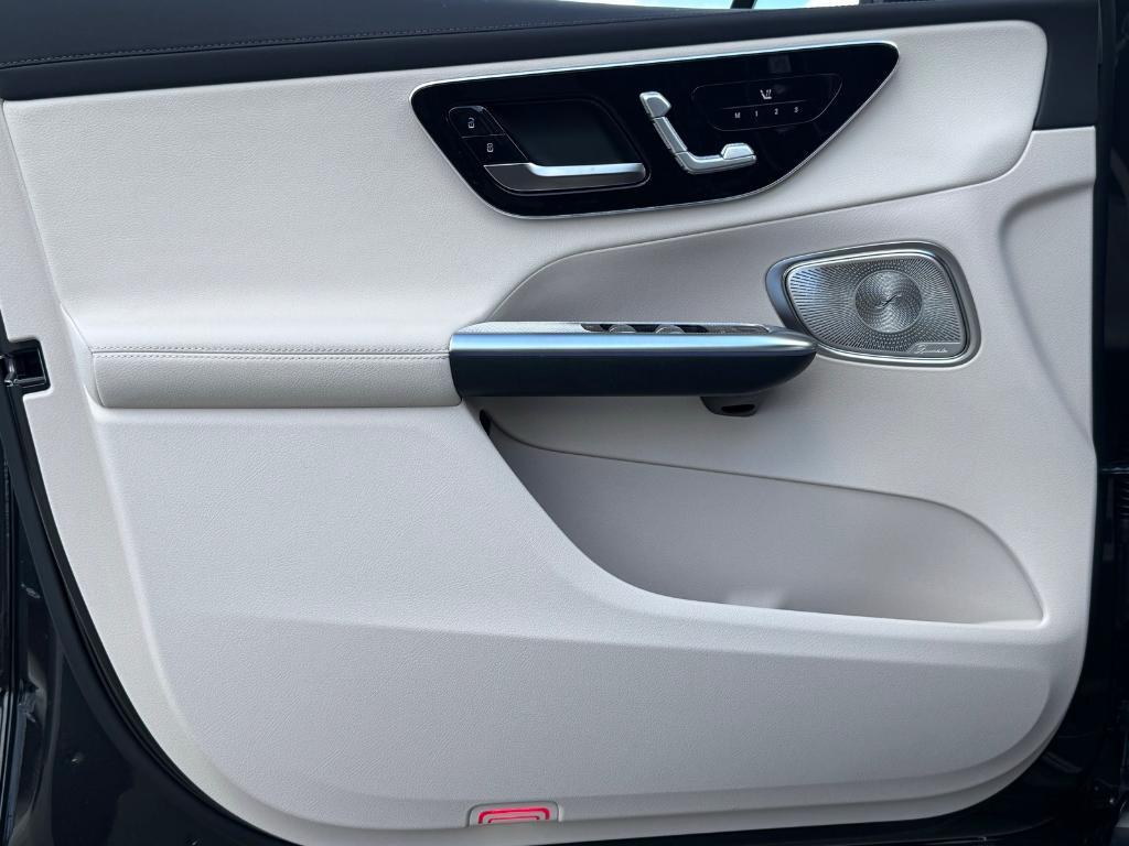 new 2026 Mercedes-Benz GLC 300 car, priced at $69,470