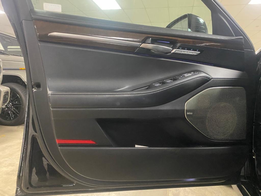 used 2019 Genesis G90 car, priced at $21,004