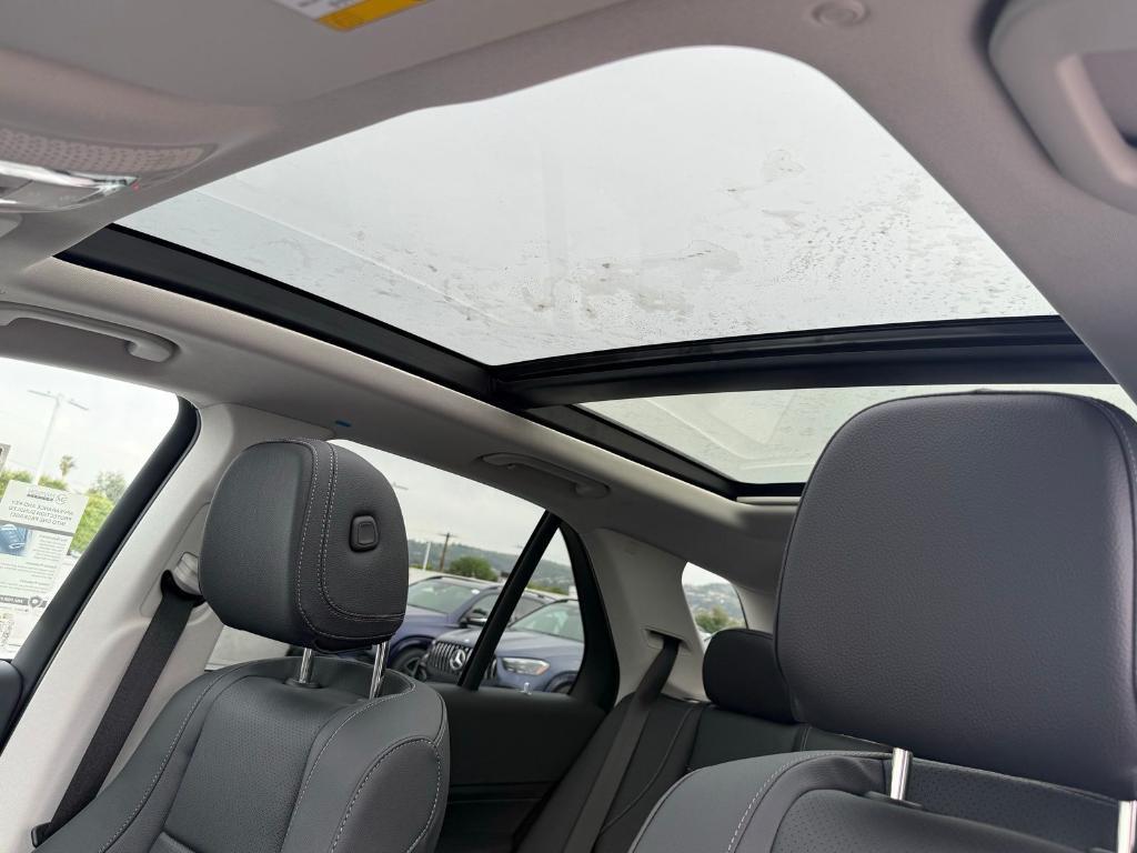 new 2026 Mercedes-Benz GLE 450 car, priced at $86,290