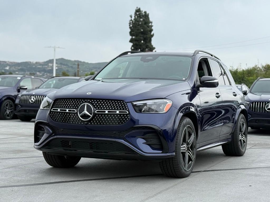 new 2026 Mercedes-Benz GLE 450 car, priced at $86,290