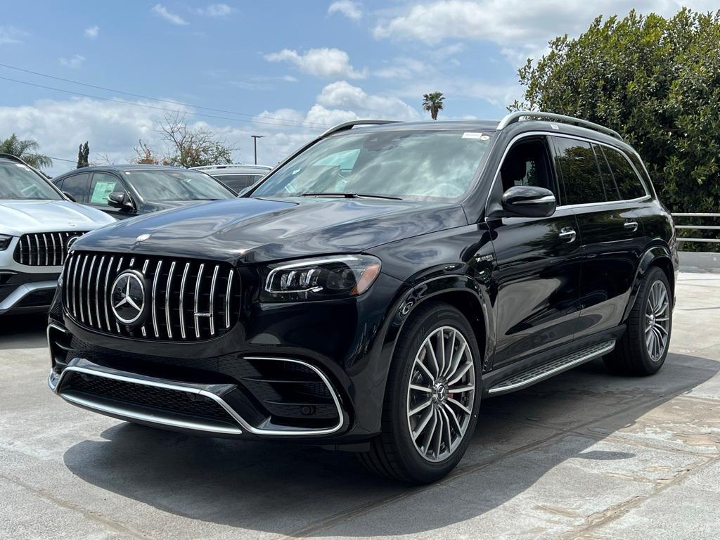 new 2025 Mercedes-Benz AMG GLS 63 car, priced at $152,695