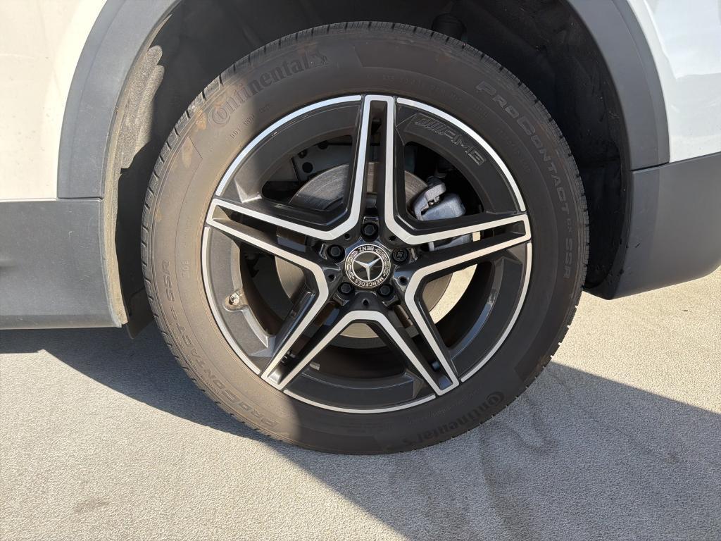 used 2023 Mercedes-Benz GLB 250 car, priced at $29,479