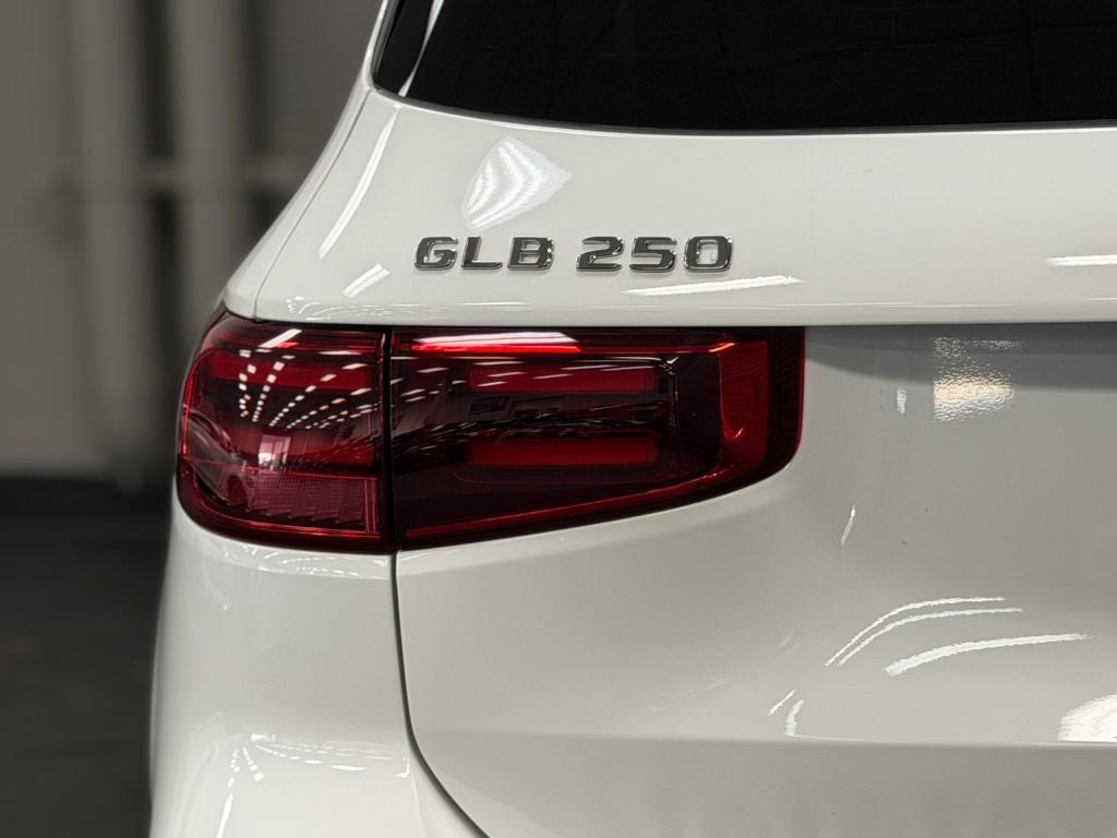 used 2025 Mercedes-Benz GLB 250 car, priced at $40,102