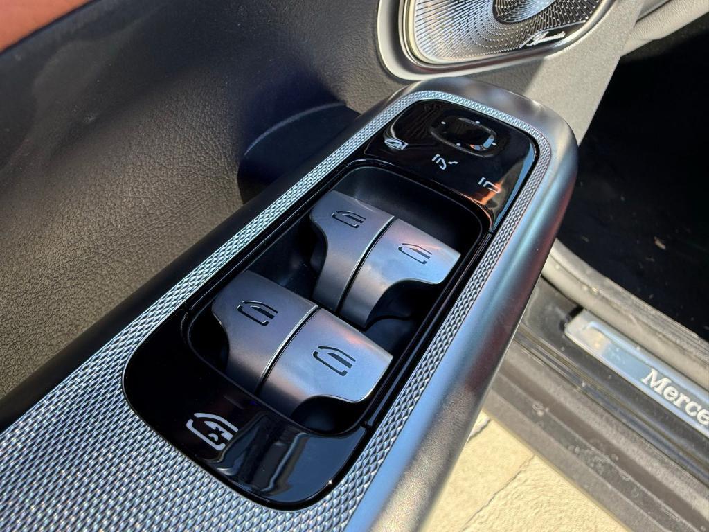 new 2026 Mercedes-Benz GLC 300 car, priced at $65,865