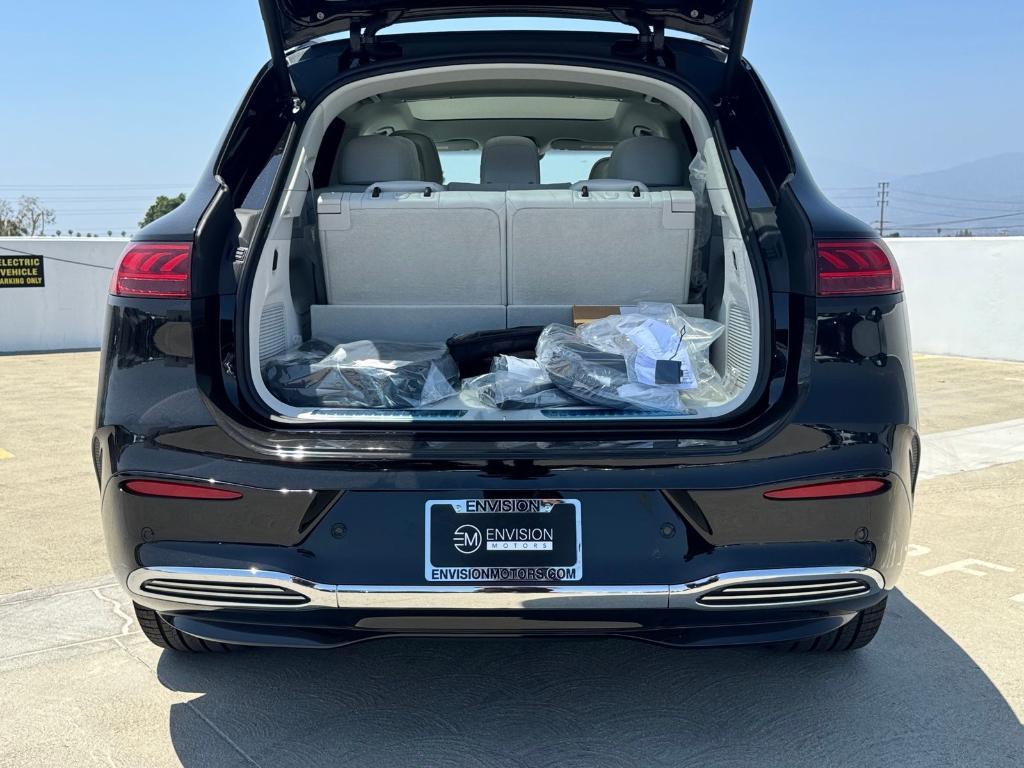 new 2026 Mercedes-Benz EQS 400 car, priced at $97,565