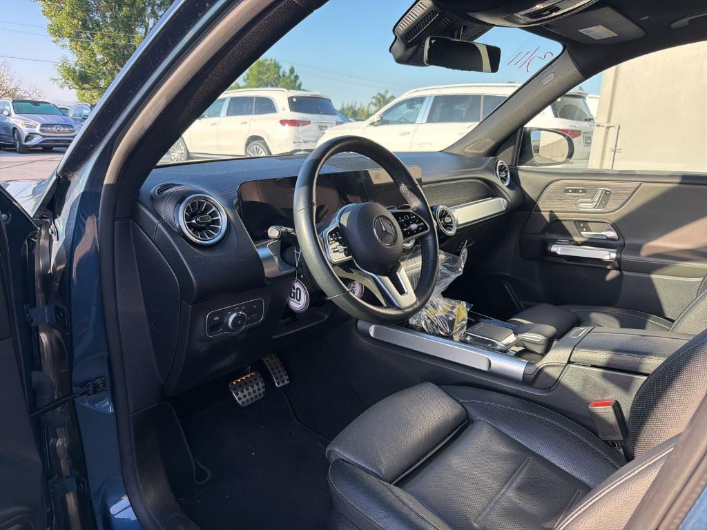 used 2022 Mercedes-Benz GLB 250 car, priced at $27,999
