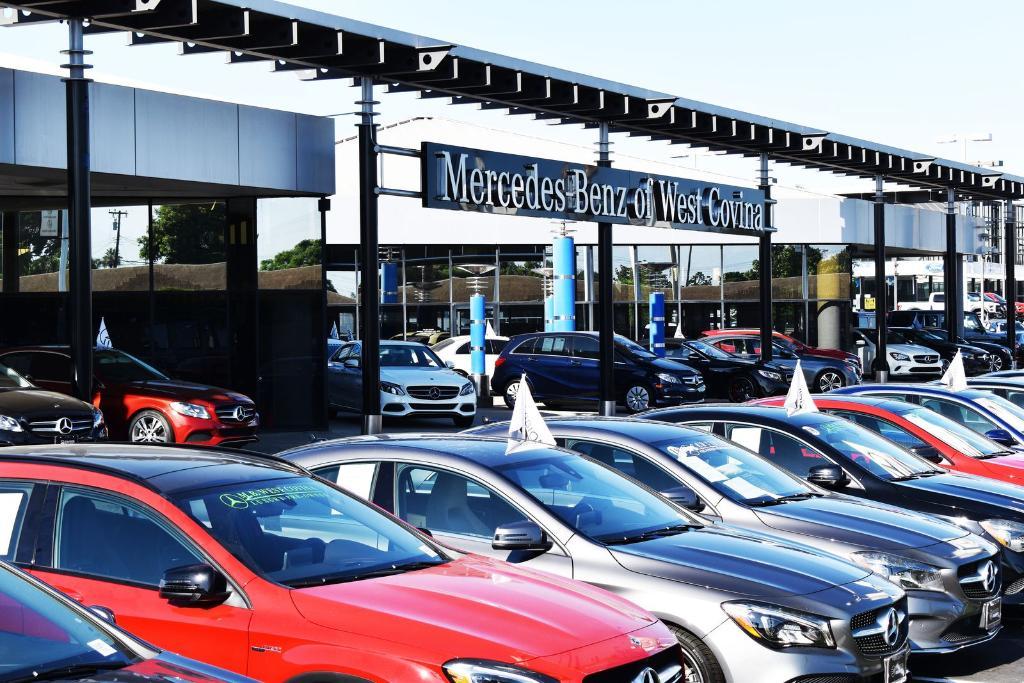 used 2022 Mercedes-Benz GLB 250 car, priced at $27,999