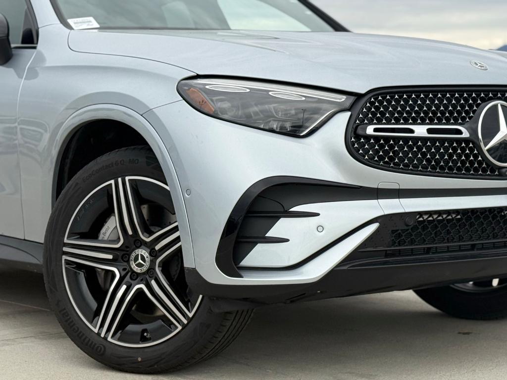 new 2026 Mercedes-Benz GLC 300 car, priced at $71,475