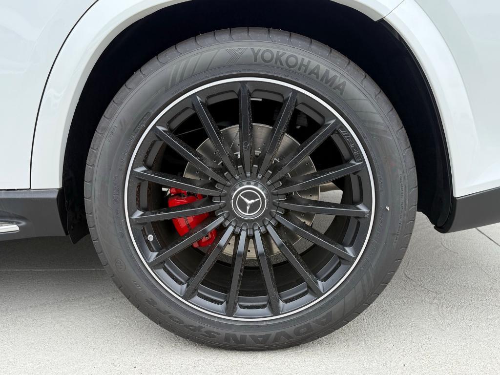 new 2026 Mercedes-Benz AMG GLS 63 car, priced at $163,030