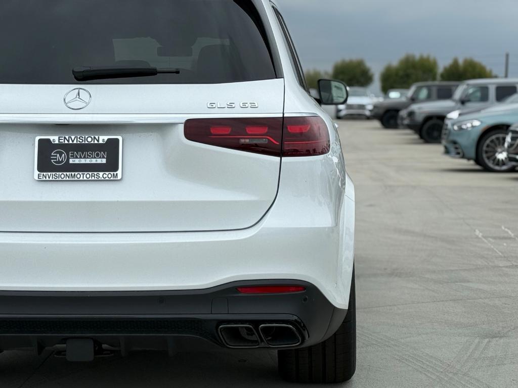 new 2026 Mercedes-Benz AMG GLS 63 car, priced at $163,030