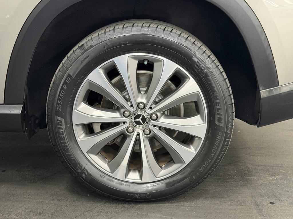 used 2020 Mercedes-Benz GLE 350 car, priced at $25,802