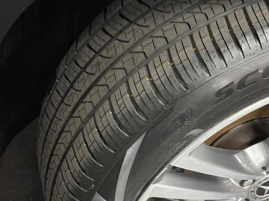 used 2022 Mercedes-Benz GLE 350 car, priced at $37,672