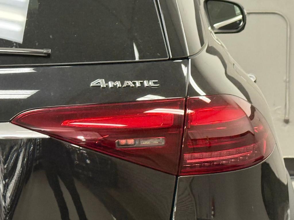 new 2026 Mercedes-Benz GLE 350 car, priced at $73,350