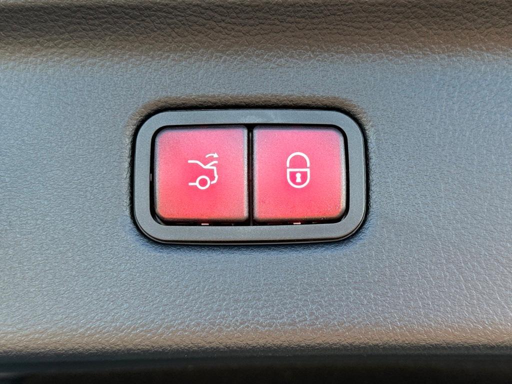 new 2025 Mercedes-Benz AMG S 63 E car, priced at $207,305