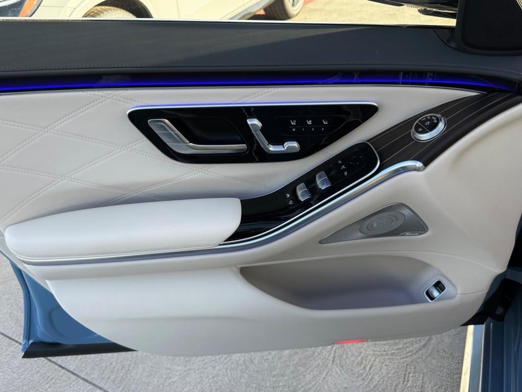 new 2025 Mercedes-Benz AMG S 63 E car, priced at $207,305